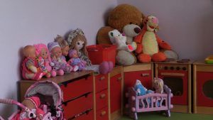 Koszmar! Tak rodzice przedszkolaków z Dąbrowy Górniczej określają przeprowadzkę do innej placówki.. Powodem jest termomodernizacja miejskiego przedszkola nr 1 i 4