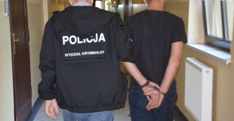 Śląskie: Pijany uciekał przed policjantami. Wiózł ze sobą dwójkę małych dzieci (fot.Śląska Policja)