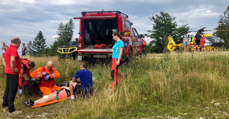 Skandal! Pijany przewodnik prowadził grupę dzieci. Seria interwencji w Beskidach