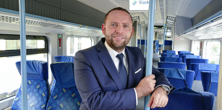 Rada Nadzorcza Kolei Śląskich rozstrzygnęła konkurs na prezesa Zarządu Kolei Śląskich. Stanowisko to piastuje od teraz Aleksander Drzewiecki.