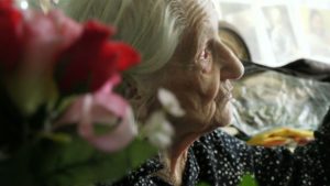 Śląskie: Okradziona 99-latka znowu szczęśliwa! Armia ludzi o wielkich sercach ruszyła na pomoc i uzbierała pół miliona!
