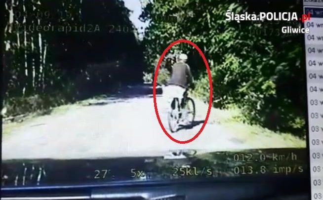 Pijany rowerzysta zatrzymany przez policję (Źródło: KMP Gliwice