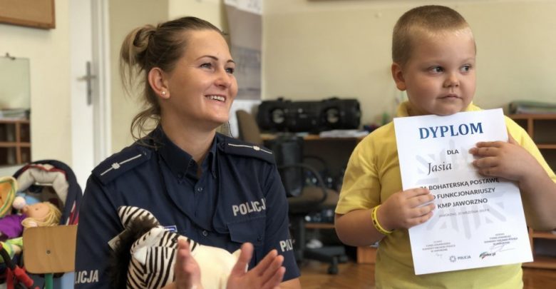 Bohaterska postawa 5-letniego Jasia. Uratował życie swojej mamy (fot. policja)