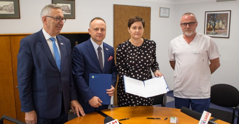 Kamienie nerkowe bez szans! Szpital w Bielsku-Białej dostał kasę na nowoczesny sprzęt (fot.slaskie.pl)