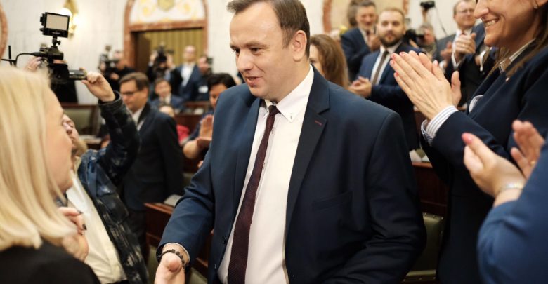 Marszałek Chełstowski na ministra sportu?