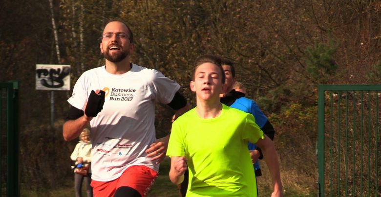 Biegiem do Niepodległości! Ruda Śląska sportowo uczciła Święto Niepodległości