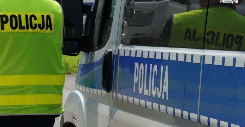 Sosnowiec: Złamał sądowy zakaz. Uderzył swoją matkę szklaną butelką w głowę (fot.KPP Pszczyna)
