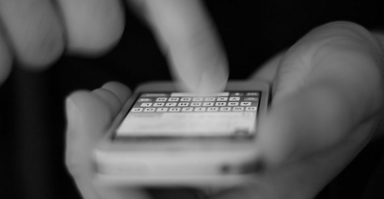 Dostał sms-a o niedopłacie 2 złotych. Z konta zniknęło mu 19 tysięcy. Uważajcie! (fot.poglądowe/www.pixabay.com)