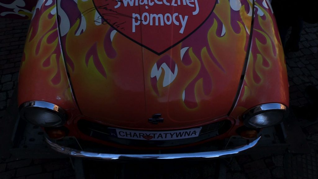 Syrena Toma Hanksa zostanie zlicytowana na cele charytatywne. To dalsza część historii, która zaczęła się od podarowania aktorowi Fiata 126p, na którego pieniądze zbierali mieszkańcy Bielska-Białej
