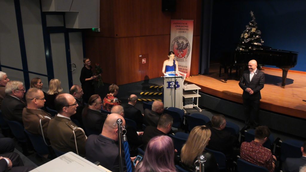 Podczas spotkania wręczono wyróżnienia i odznaczenia: Pierścienie Patrioty oraz Pierścienie Niepodległości