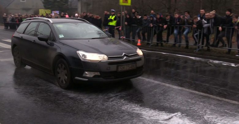 Na przejściu, na którym w Mysłowicach 11 września tego roku Maria Mol została potrącona przez samochód dzisiaj odbył się specjalny pokaz