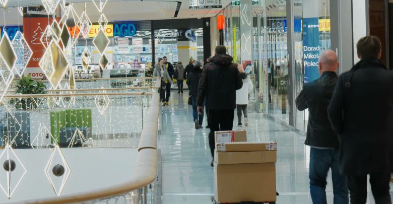 Cisza i spokój. Bez korków i przepychanek, czyli zakupy w galeriach handlowych w Wigilię