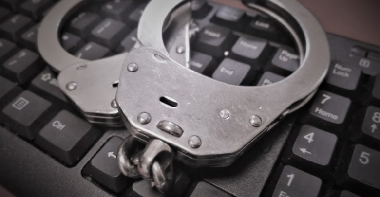 Zabrze: Zapiął konkubinie w łóżku kajdanki i zadzwonił po pomoc na policję! (fot.KMP Zabrze)
