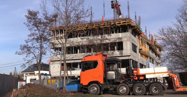 Rok 2020 rokiem podwyżek. Ale w górę idą też pensje. O ile wzrosną wynagrodzenia?