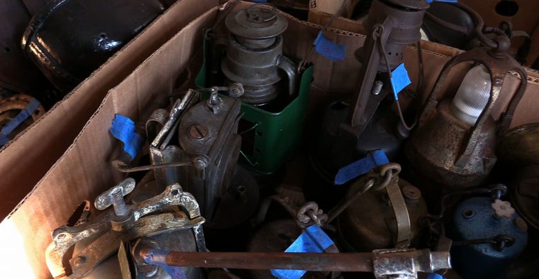 Muzeum w Siemianowicach kupiło unikalną kolekcję starych lamp górniczych!