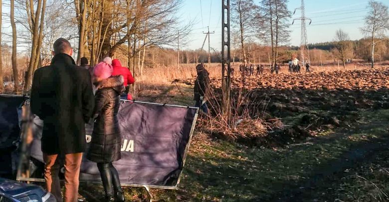 Spalone ciało mężczyzny w parku. Zatrzymano syna 47-latka (fot.KPP Żagań)
