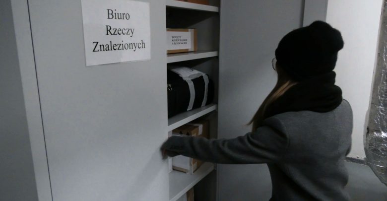 Kosiarka, wędki a nawet rewolwer. Do śląskich Biur Rzeczy Znalezionych trafiają prawdziwe skarby