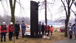 W akcji ratunkowej wzięło udział ponad 1300 strażaków, ratownicy górniczy, policjanci, wojskowi. I choć od tamtych tragicznych zdarzeń minęło już 14 lat, hodowcy pamiętają. Nie tylko 28 stycznia