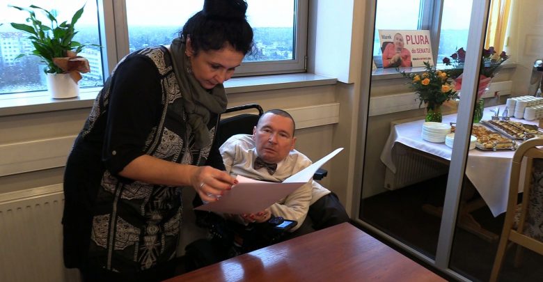 Pomoc obywatelska dla każdego. Marek Plura otwiera swoje biuro senatorskie w Katowicach