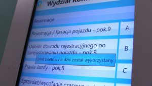 Śląskie: Wydziały komunikacji oblężone! Kierowcy mają dość, urzędnicy nie wyrabiają!
