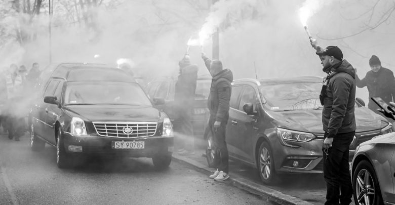 Odszedł "Biały Pele". Bytomianie pożegnali Jana Liberdę - legendarnego piłkarza Polonii Bytom (fot.UM Bytom)