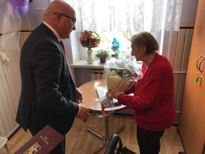 Chorzów ma kolejną 100-latkę! Pani Stefanii całe miasto życzy 200 lat! (fot. UM Chorzów)