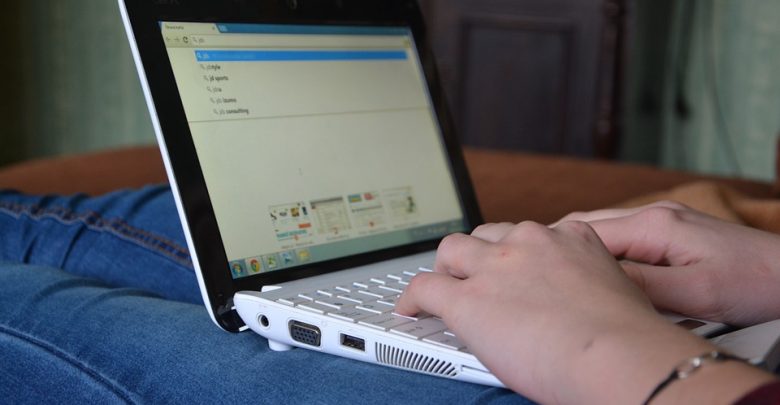 Śląskie: sprzedawał gry w internecie. Usłyszał... kilka tysięcy zarzutów!