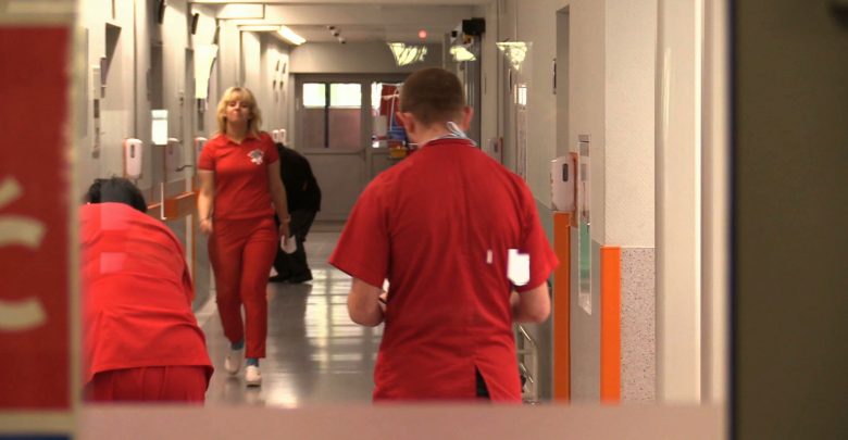 Koronawirus na Śląsku: Studenci na pomoc lekarzom. Chcą opiekować się ich dziećmi