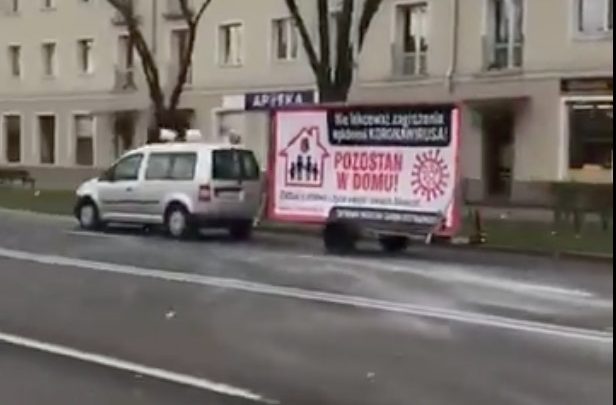 Reklamy „pozostań w domu”. Tak Stalowa Wola walczy z koronawirusem