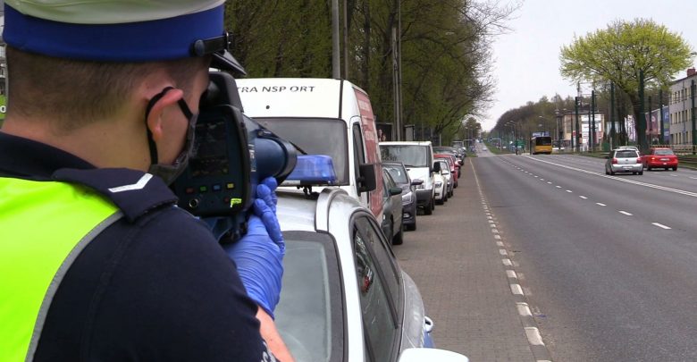 Wielkanoc 2020 na Śląsku: Pustki na drogach i w statystykach drogówki