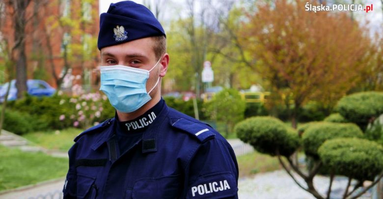 Od dziś obowiązuje nakaz noszenia maseczek. Kogo ten obowiązek nie dotyczy? (fot.Śląska Policja)