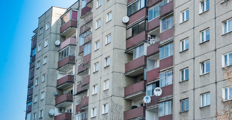 Parkour w poszukiwaniu kota. 24-latek wspinał się balkonach, by odnaleźć swojego pupila (fot.poglądowe/www.pixabay.com)