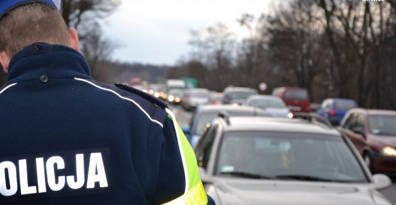 Gliwice: Utrudnienia w ruchu przy KWK Sośnica. Dziś i przez cały weekend górnicy będą mieli pobierane wymazy (fot.KMP Gliwice)
