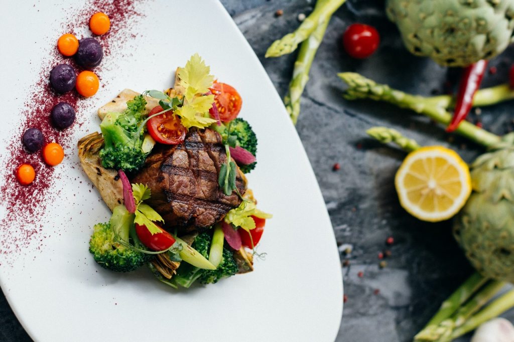 Dieta niskowęglowodanowa. foto https://unsplash.com/