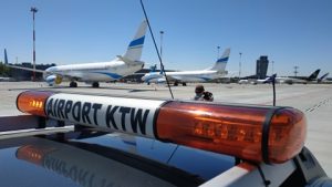 Dziś jeszcze pusto, ale od 17 czerwca na lotnisku Katowice Airport pojawią się pierwsi od kilku miesięcy pasażerowie. Systematycznie wznawiane będą połączenia pasażerskie na wybranych trasach europejskich