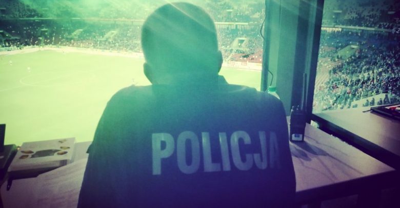 Chciał się napić na stadionie Górnika. 2,5 tys. zł kary i 2 lata zakazu stadionowego