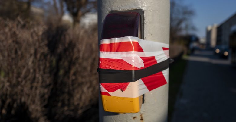 W Katowicach wracają przyciski przy sygnalizacjach świetlnych