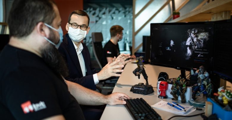 Gry komputerowe wchodzą do kanonu polskiej kultury. Możliwe, że niektóre z nich będą lekturami (fot.premier.gov.pl)