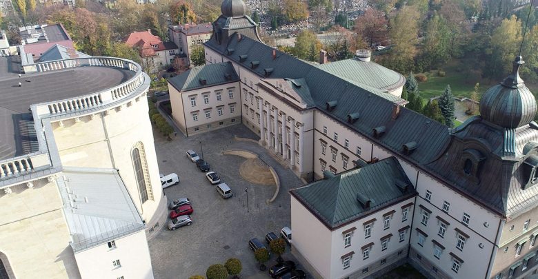 Koronawirus w katowickiej Kurii! Zakażony jest biskup pomocniczy Grzegorz Olszowski