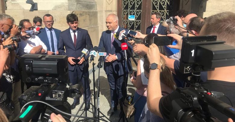 Rząd rakiem wycofał się z planu naprawczego PGG. Likwidacji kopalń na razie nie będzie