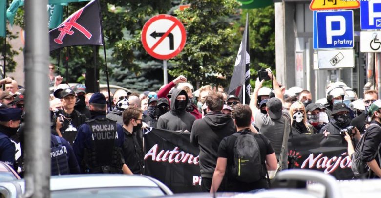 Marsz nacjonalistów w Katowicach. Policja: nie odnotowano żadnych incydentów. Fot. Śląska Policja