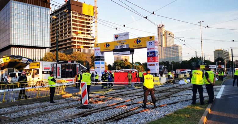 Tour de Pologne: Makabryczny wypadek pod Spodkiem w Katowicach! Holenderski kolarz w śpiączce! (fot.policja)