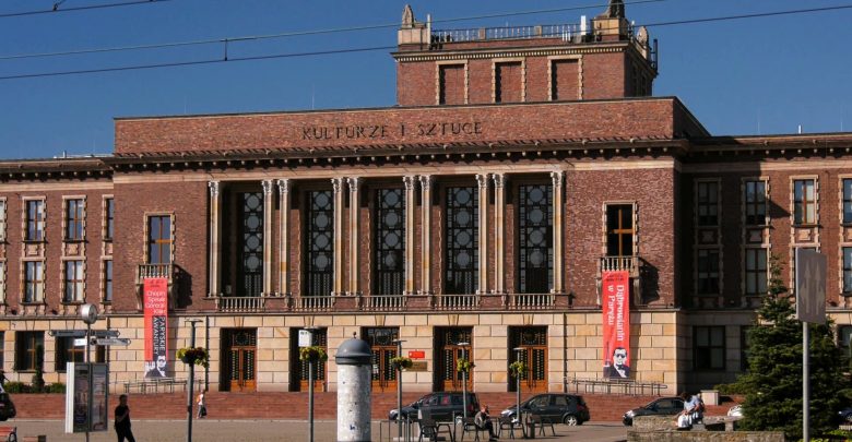 Ściągasz, klikasz i masz. Co daje aplikacja "Dąbrowa Górnicza dla aktywnych”?