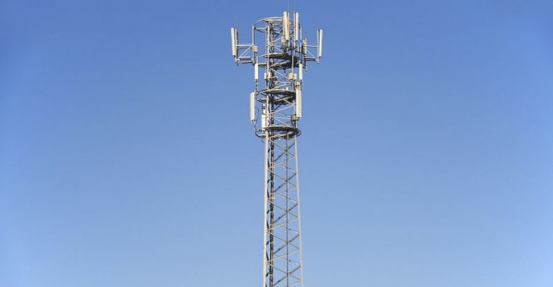 Bytom: Mieszkańcy Stolarzowic nie zgadzają się na budowę masztu telefonii komórkowej 5G. Władze miasta są po ich stronie (fot.poglądowe/www.pixabay.com)