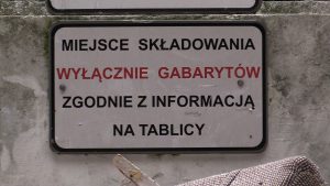 To miejsce jest przeznaczone na odpady o dużych gabarytach. Jednak nie każdy to rozumie. Mieszkańcy nie wiedzą, dlaczego pracownicy MPGK nie zabierają zalegających śmieci
