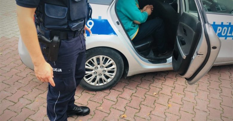 Śląskie: Przerwali swoją kilkuletnią gehennę. Syn seniorów został zatrzymany (fot.Śląska Policja)