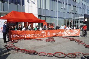 Do trzech katowickich organizacji trafiły rowery, fot. M. Malina