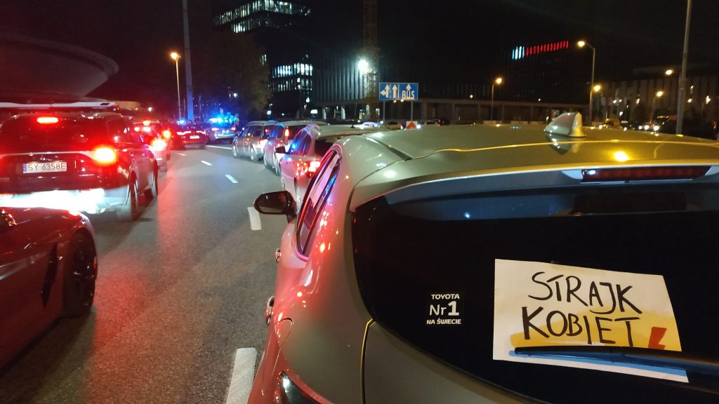 Katowice: Blokada Ronda zakończona. O 19.00 manifestacja pod katedrą