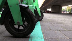 Są pierwsze, ale potrzebnych jest więcej. Miejsca postojowe dla hulajnóg w Katowicach się przyjmą?