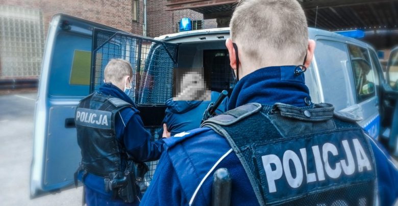 Zabrze: Zadźgała męża nożem. Grozi jej dożywocie (fot.Śląska Policja)